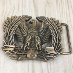 belt buckle